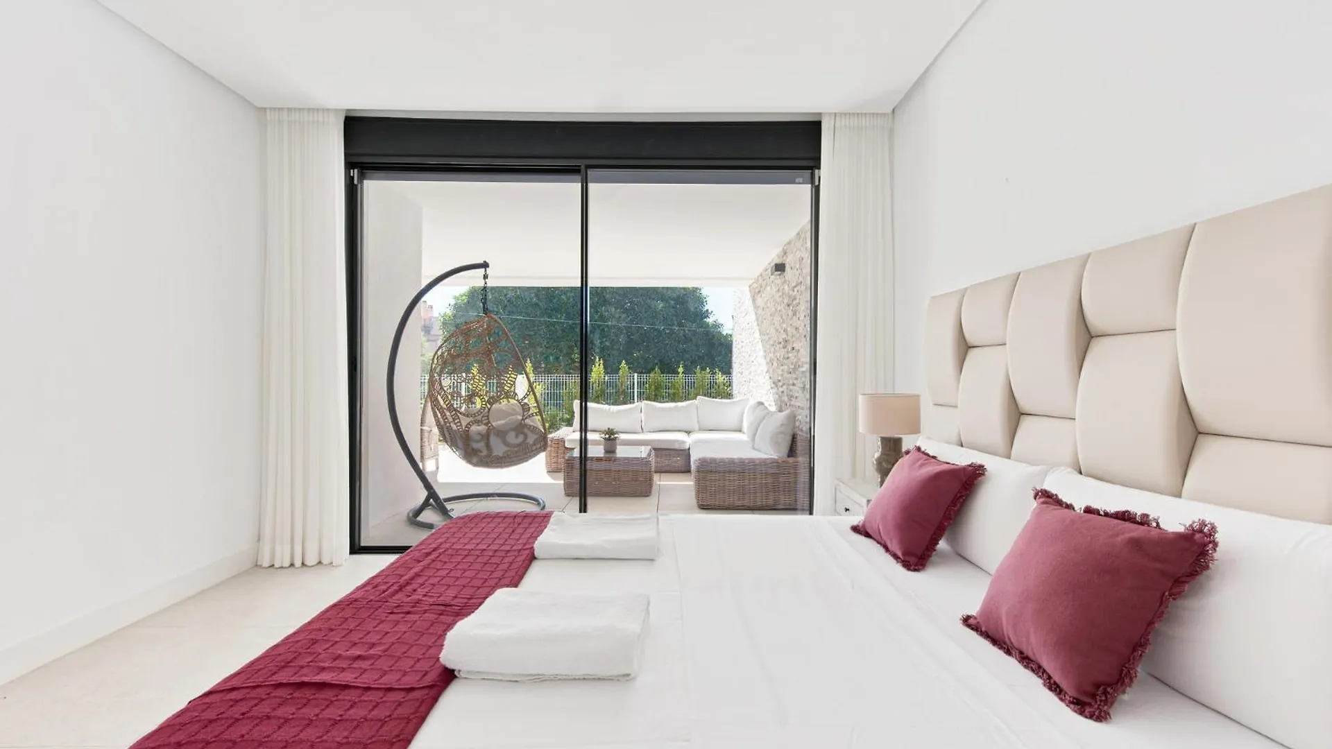 Stay U-Nique Apartment Romana Μαρμπέλλα