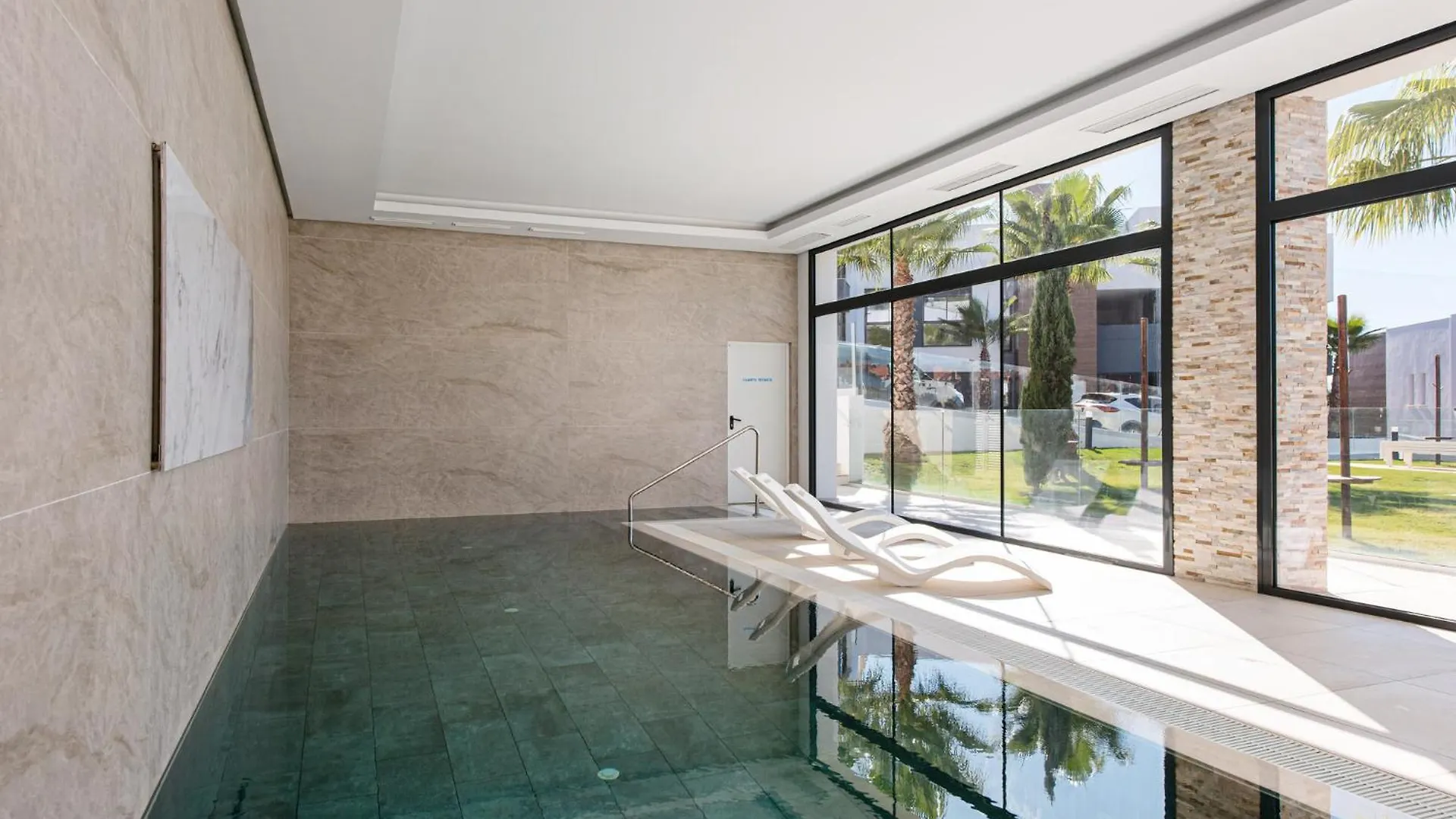 Stay U-Nique Apartment Romana Marbella 0*,